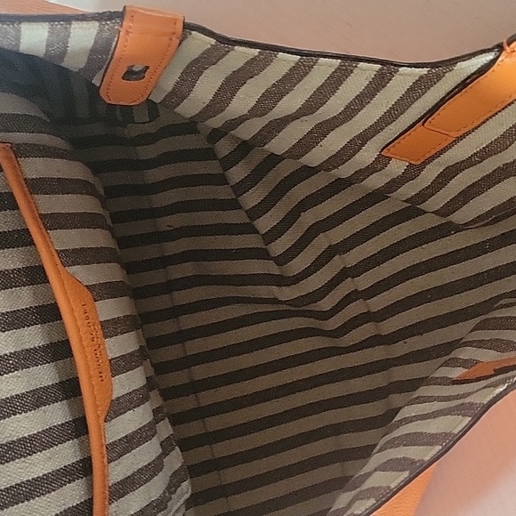 Henri Bendel Leather purse - Picture 8 of 10